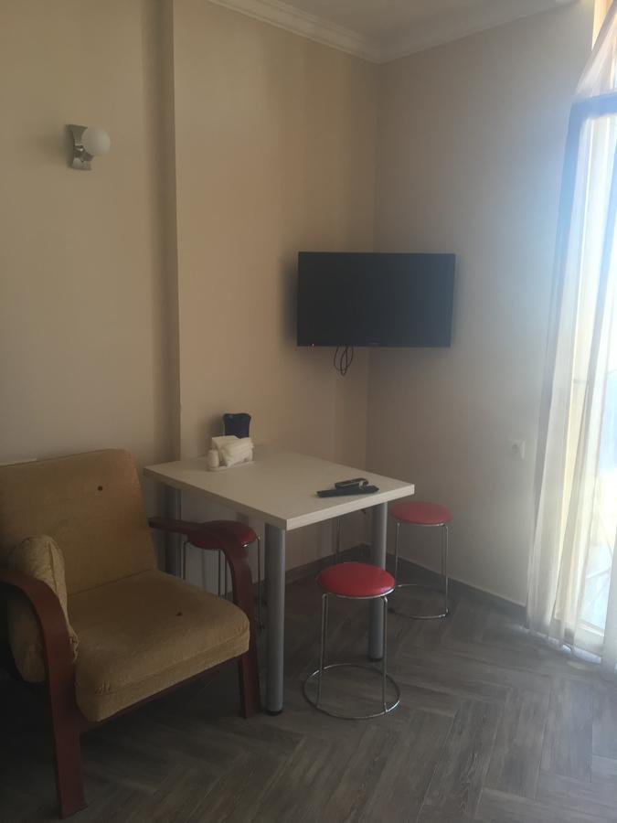 Aparthotel Orbi Plaza Tamara Batumi Exterior foto