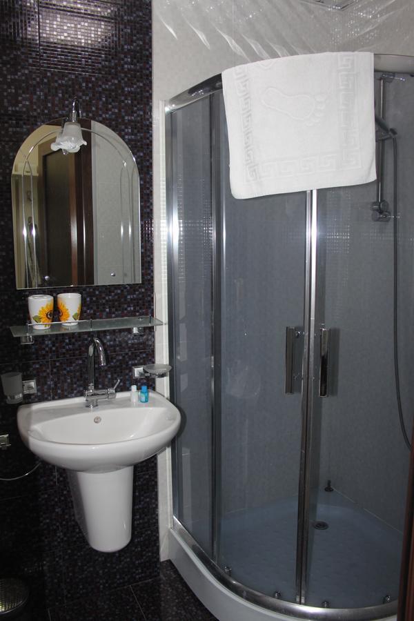 Aparthotel Orbi Plaza Tamara Batumi Exterior foto